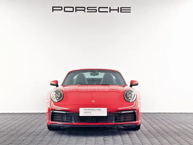 Porsche 911 — Фото автомобиля 6