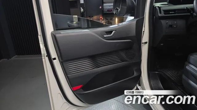 Hyundai Staria — Фото автомобиля 14