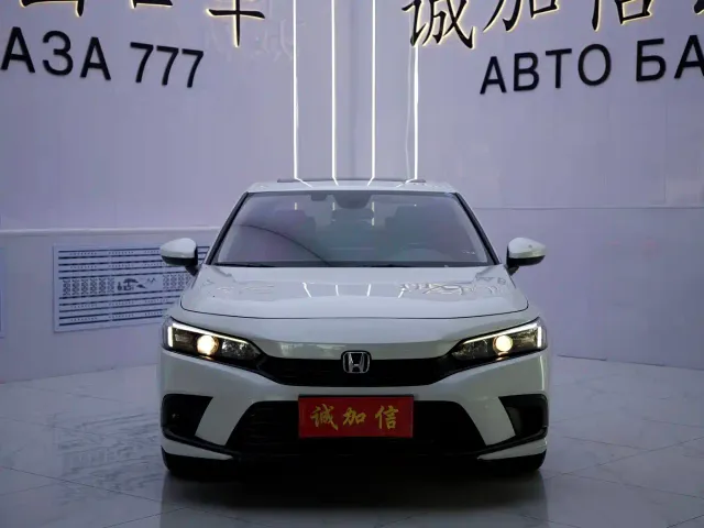 Honda Civic — Фото автомобиля 2