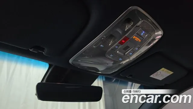 Genesis GV70 — Фото автомобиля 29