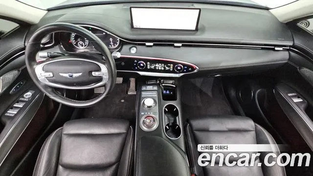 Genesis GV70 — Фото автомобиля 10