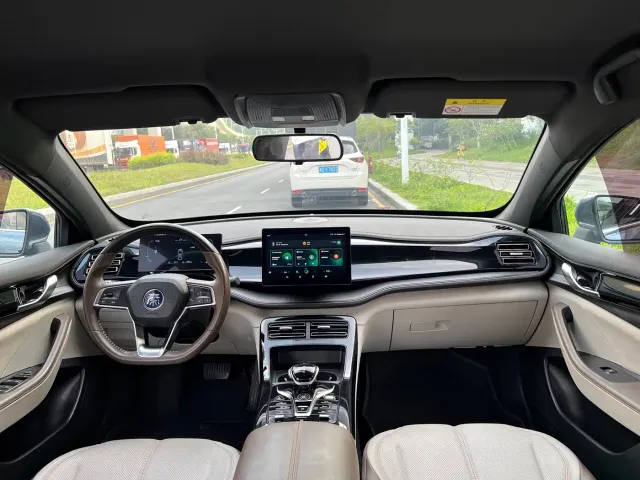 BYD Qin PLUS — Фото автомобиля 13