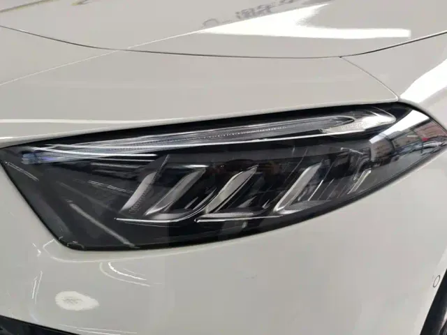 Mercedes-Benz A-Class — Фото автомобиля 5