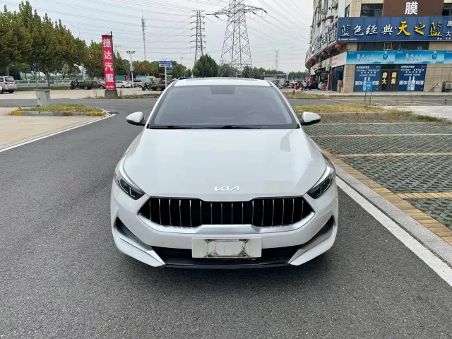 Kia K3 — Фото автомобиля 2