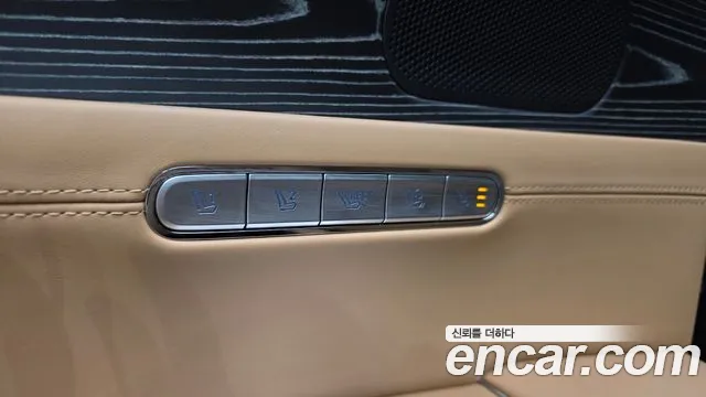 Genesis G90 RS4 — Фото автомобиля 29