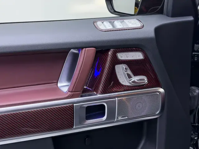 Mercedes-Benz G-Class — Фото автомобиля 11