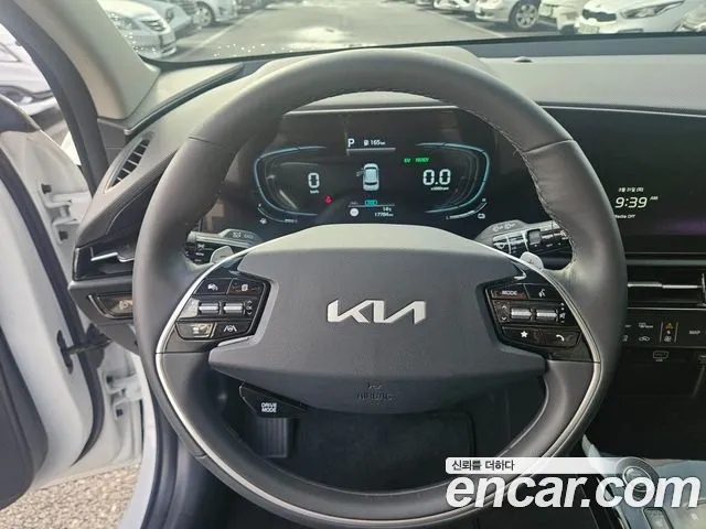 Kia Niro The All New Niro Prestige — Фото автомобиля 11