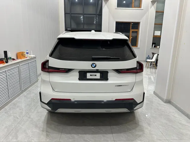 BMW X1 — Фото автомобиля 5