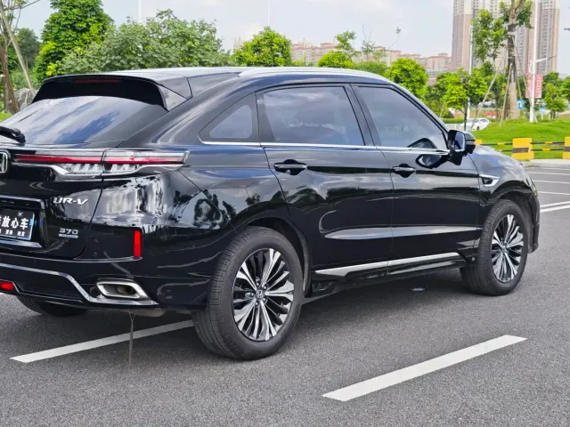 Honda UR-V — Фото автомобиля 10
