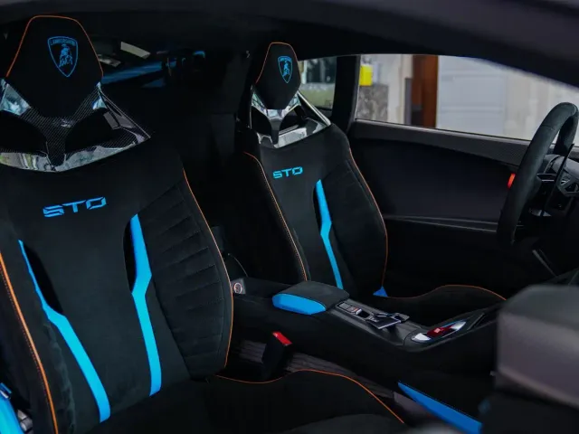 Lamborghini Huracan — Фото автомобиля 9