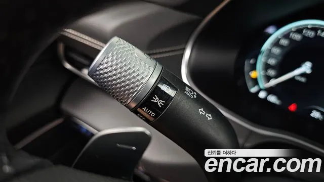 Genesis GV80 2.5T Бензин AWD — Фото автомобиля 29