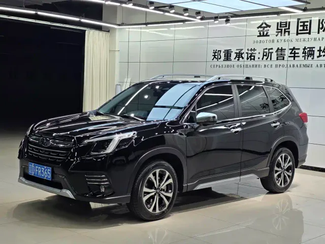 Фотография автомобиля — Subaru Forester