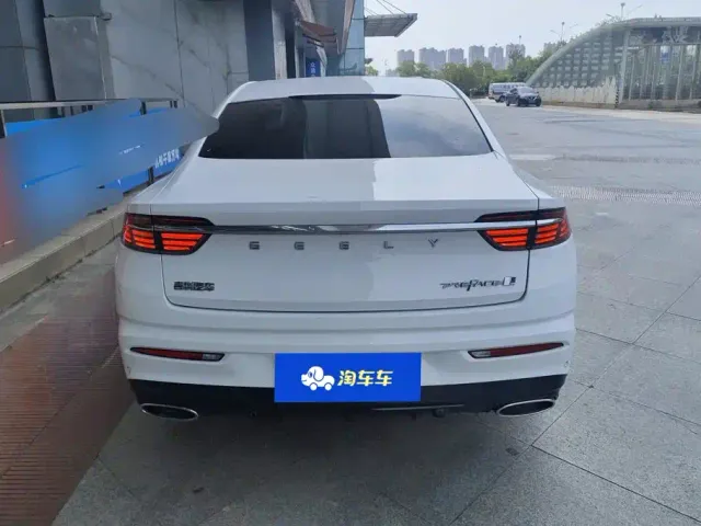 Geely Xingrui — Фото автомобиля 4