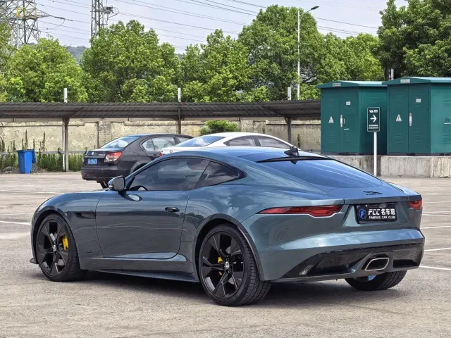 Jaguar F-Type — Фото автомобиля 6