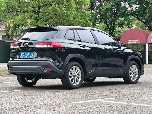 Toyota Frontlander — Фото автомобиля 10
