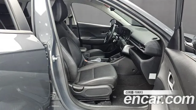Hyundai Kona Kona (SX2) Бензин 1.6 турбо 2WD — Фото автомобиля 25