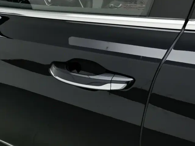 Hongqi H5 — Фото автомобиля 18