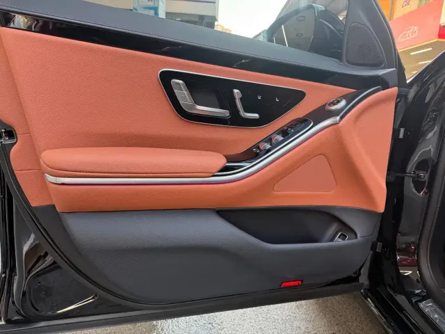 Mercedes-Benz S-Class — Фото автомобиля 7
