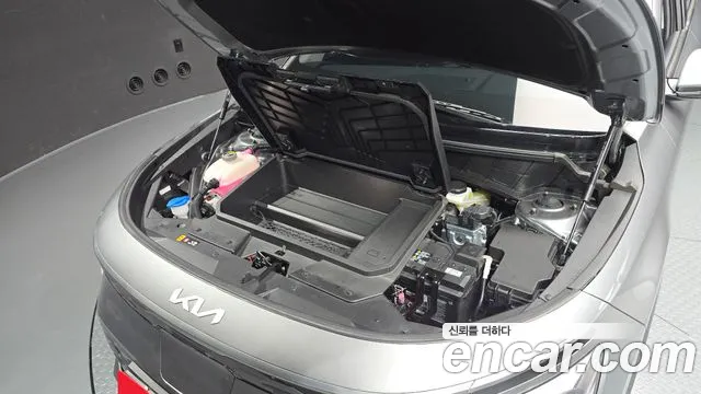 Kia Niro New — Фото автомобиля 9