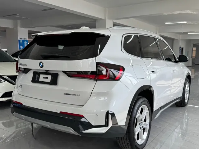 BMW X1 — Фото автомобиля 15