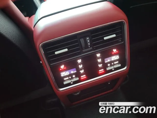 Porsche Cayenne PO536 — Фото автомобиля 15