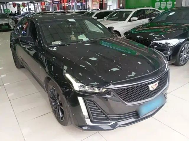 Cadillac CT5 — Фото автомобиля 3