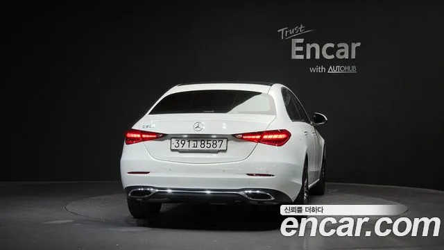 Mercedes-Benz C-Class — Фото автомобиля 4