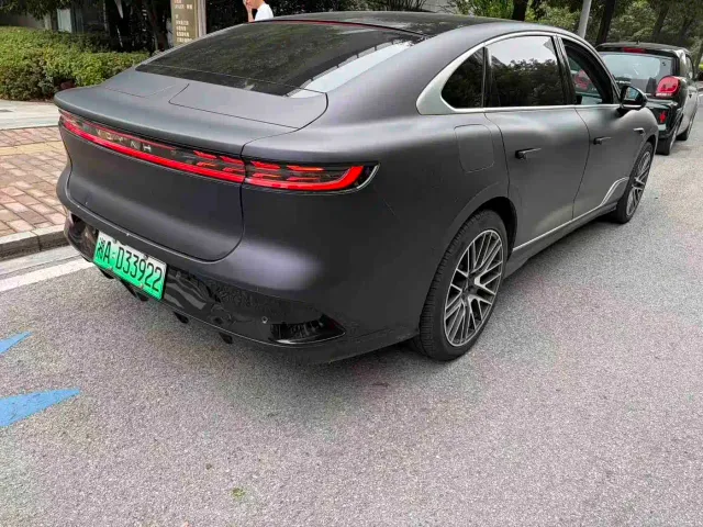 Voyah Auto VOYAH Zhuiguang 2023 4WD Flagship Edition — Фото автомобиля 7