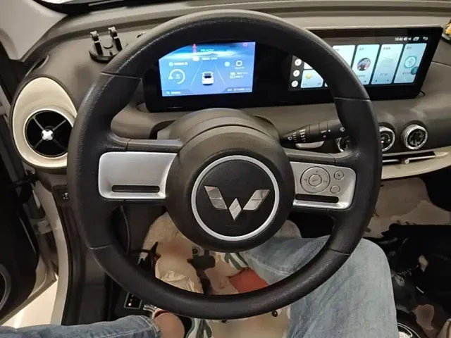 Wuling Bingo — Фото автомобиля 10