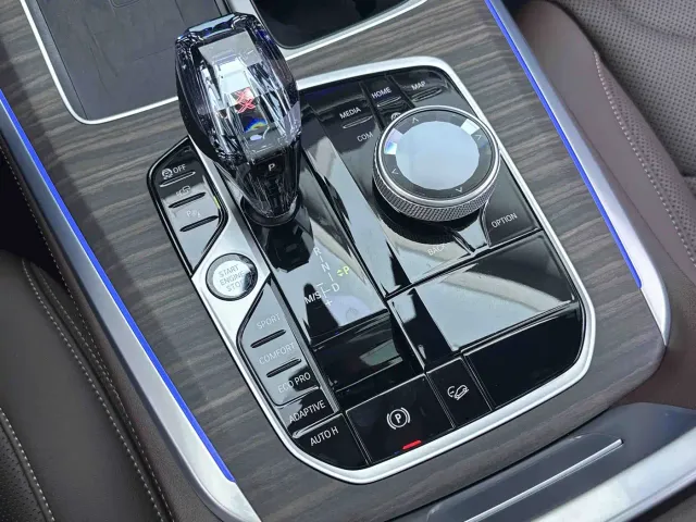 BMW X5 — Фото автомобиля 12