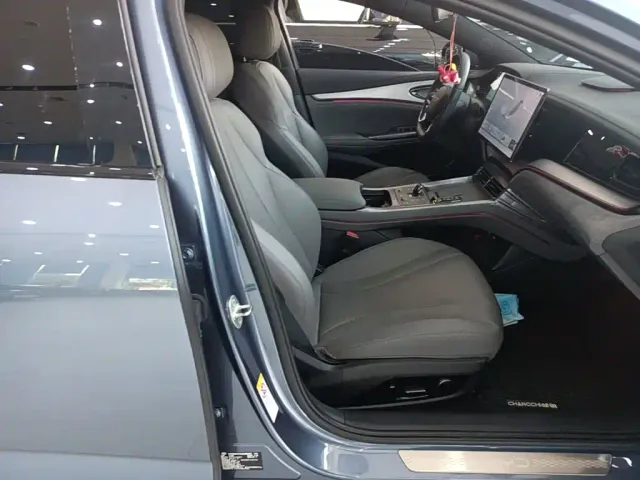 BYD Seal 07 DM-i — Фото автомобиля 24