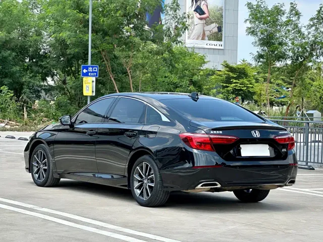 Honda Inspire — Фото автомобиля 6