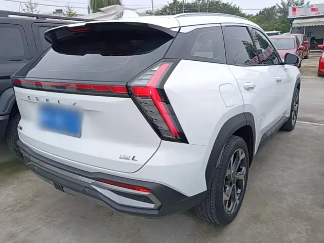 Geely Boyue L — Фото автомобиля 6