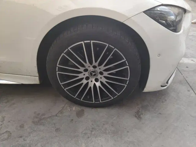 Mercedes-Benz C-Class — Фото автомобиля 8