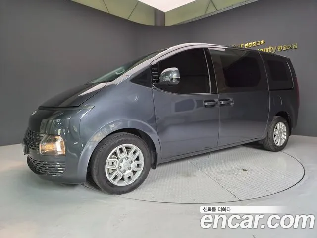 Hyundai Staria — Фото автомобиля 2