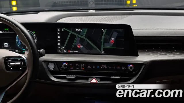 Kia K8 K8 Hybrid — Фото автомобиля 14
