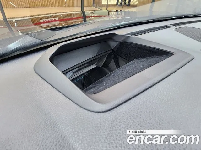 Toyota Sienna — Фото автомобиля 13