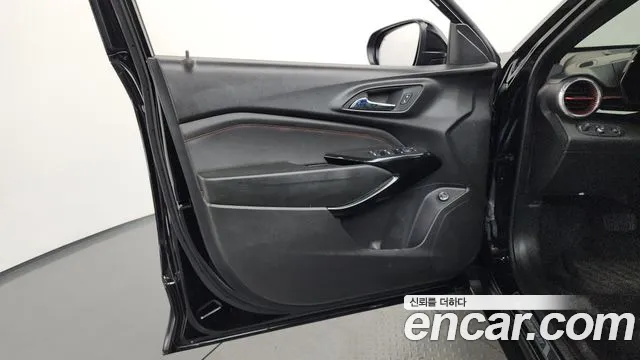 ChevroletGMDaewoo Trax Trax Кроссовер — Фото автомобиля 22