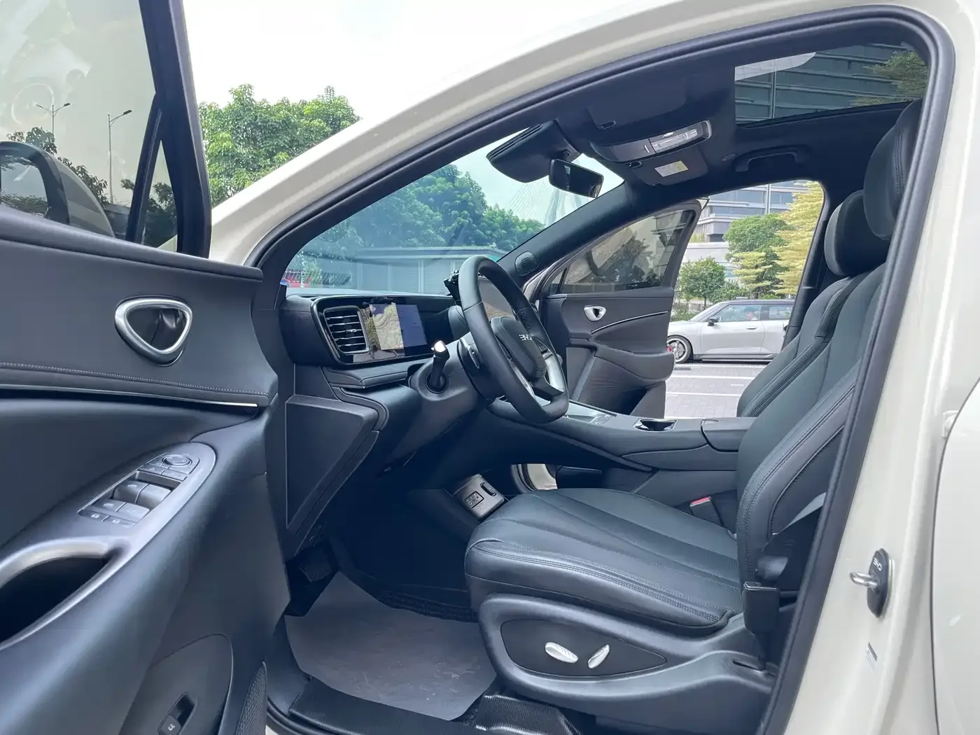 BYD Sealion 06 New Energy 2025 EV 605 Pilot Pro Edition — Фото автомобиля 8