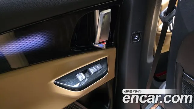 Kia Canival Carnival 4 поколение Дизель 7 мест Signature — Фото автомобиля 18