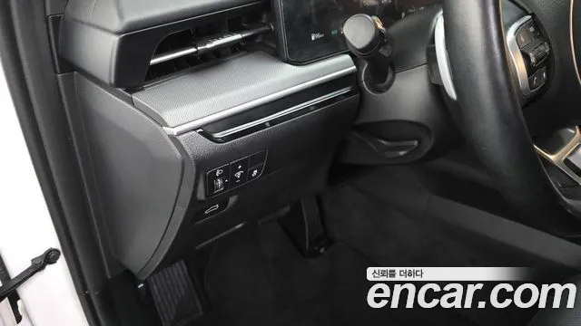 Kia K5 Новый K5 3 поколение 2.0 LPi(Для проката) — Фото автомобиля 24