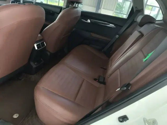 Kia Sportage — Фото автомобиля 16