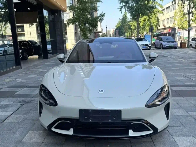 Xiaomi SU7 — Фото автомобиля 2