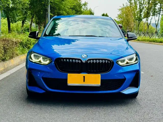 BMW 1 Series — Фото автомобиля 2