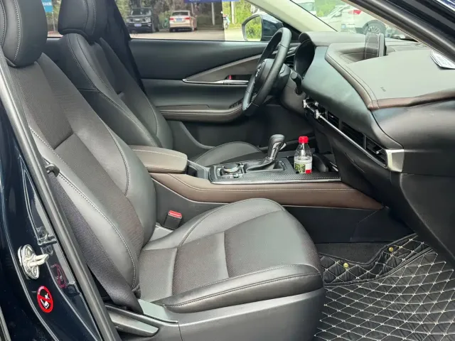Mazda Mazda CX-30 2021 2.0L Auto Premium Joy Type — Фото автомобиля 21