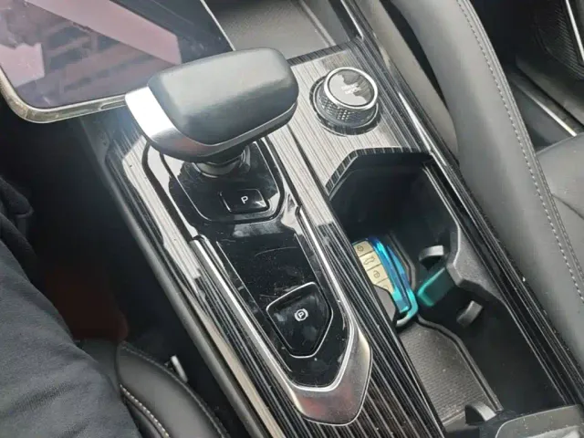 Geely Xingyue L — Фото автомобиля 13