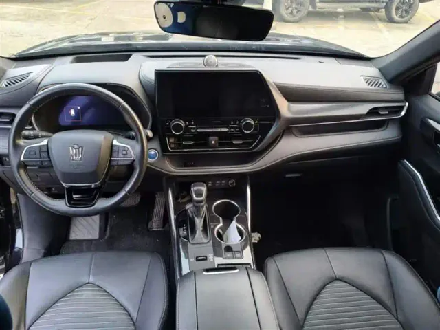 Toyota Crown Kluger — Фото автомобиля 5