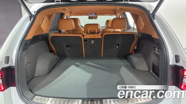 Genesis GV80 — Фото автомобиля 23