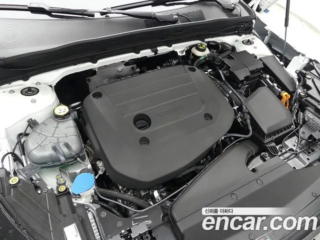 Вольво XC40 B4 Ultimate Bright — Фото автомобиля 6