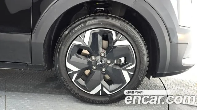 Kia Niro All Niro EV Air — Фото автомобиля 21